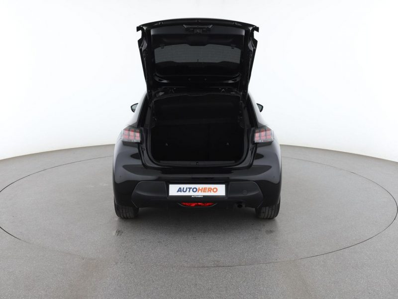 Peugeot 208 Automat full LED navi klima czujniki parkowania II (2019 -)