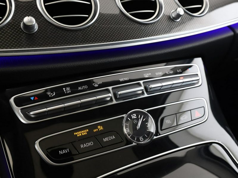 Mercedes E 220 Avantgarde Automat Tempomat Navi Virtual Grzane El.Fotele Multibeam W213 (2016-)