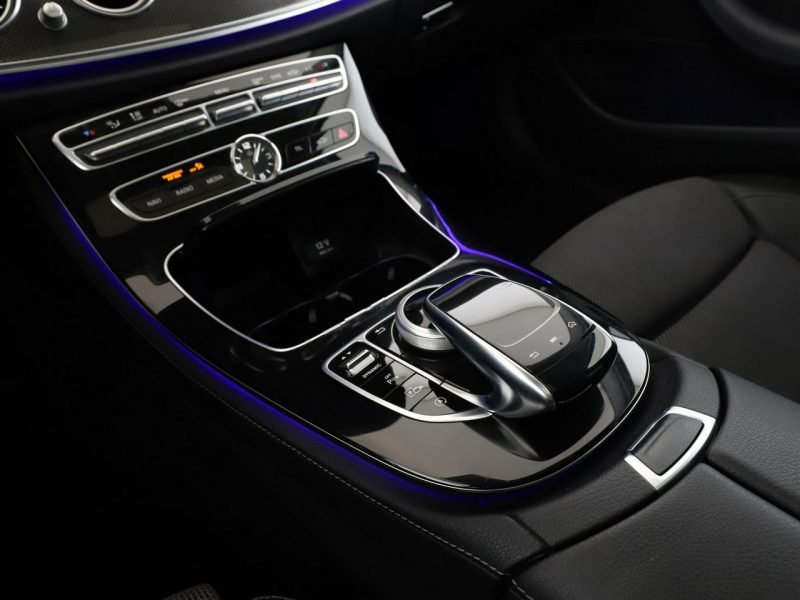 Mercedes E 220 Avantgarde Automat Tempomat Navi Virtual Grzane El.Fotele Multibeam W213 (2016-)