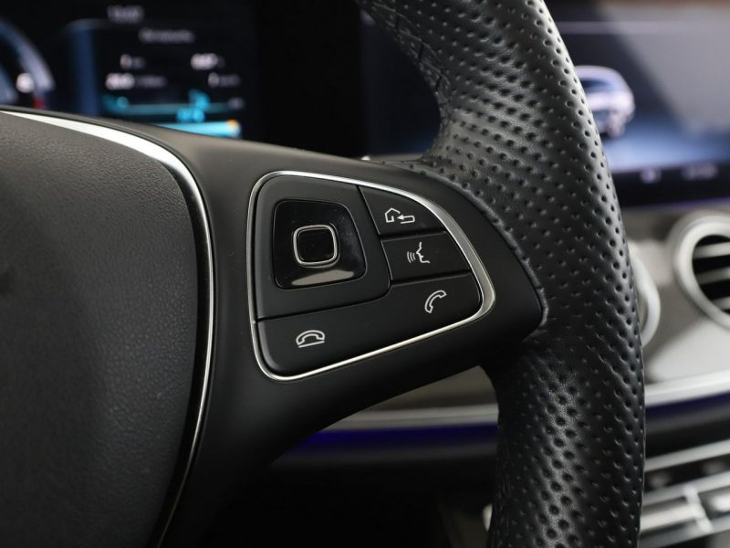 Mercedes E 220 Avantgarde Automat Tempomat Navi Virtual Grzane El.Fotele Multibeam W213 (2016-)