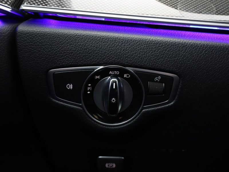 Mercedes E 220 Avantgarde Automat Tempomat Navi Virtual Grzane El.Fotele Multibeam W213 (2016-)