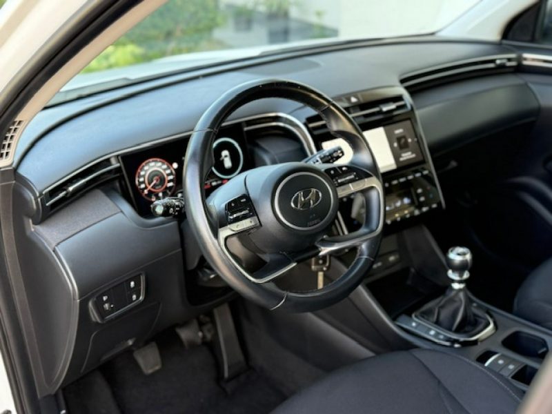 Hyundai Tucson NAVIGACJA, KAMERA, PODGRZEWANE FOTELE, MANUAL IV (2020-)