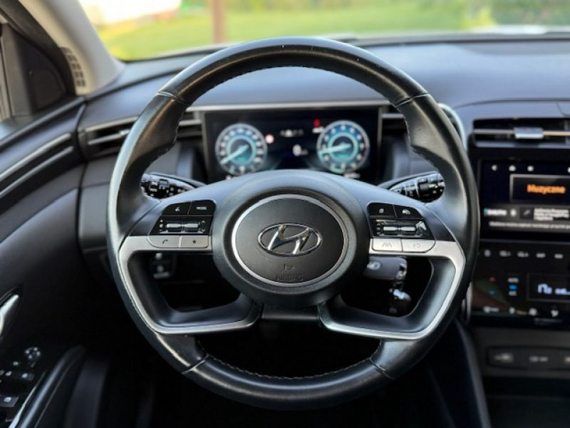 Hyundai Tucson NAVIGACJA, KAMERA, PODGRZEWANE FOTELE, MANUAL IV (2020-)
