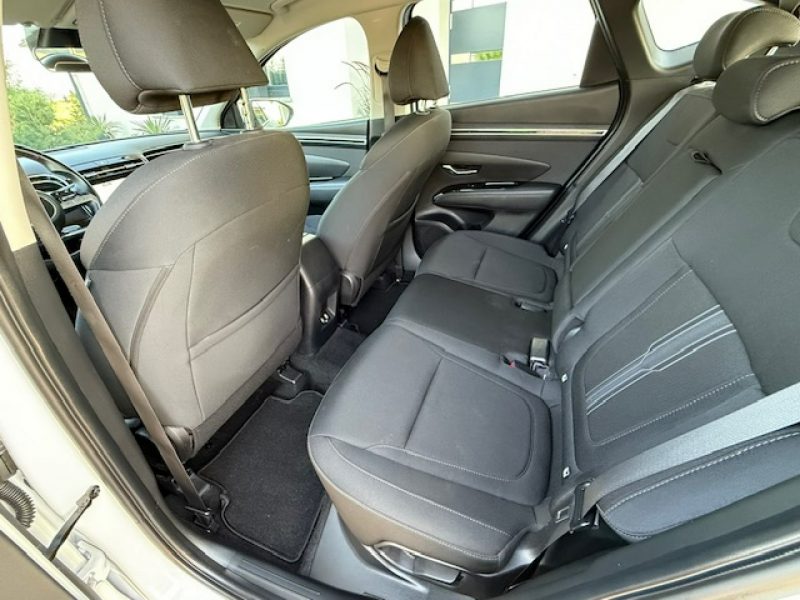 Hyundai Tucson NAVIGACJA, KAMERA, PODGRZEWANE FOTELE, MANUAL IV (2020-)
