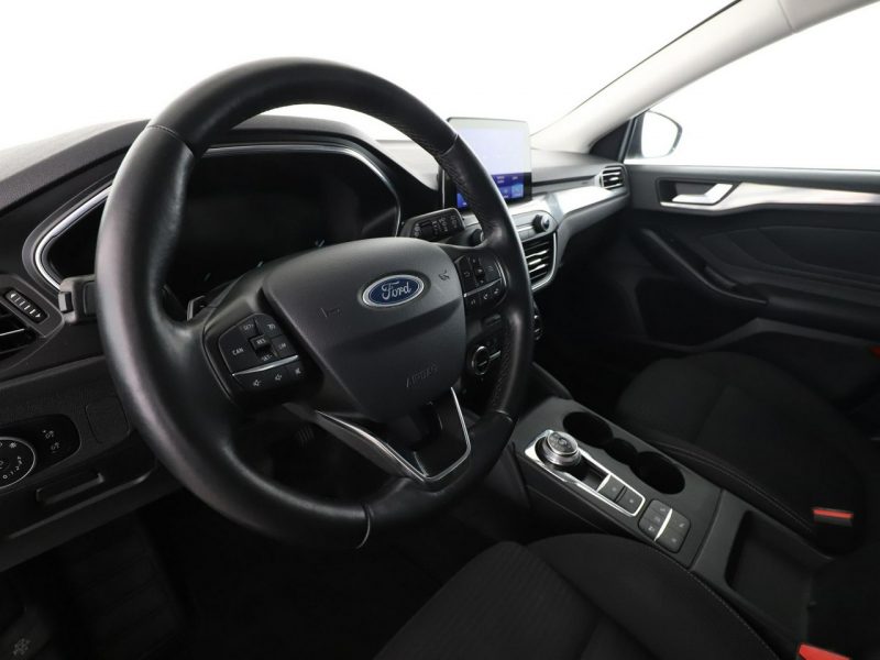 Ford Focus automat klima auto navi grzane fotele i kierownica kamera i czujniki p Mk4 (2018-)