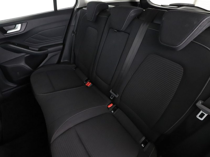 Ford Focus automat klima auto navi grzane fotele i kierownica kamera i czujniki p Mk4 (2018-)