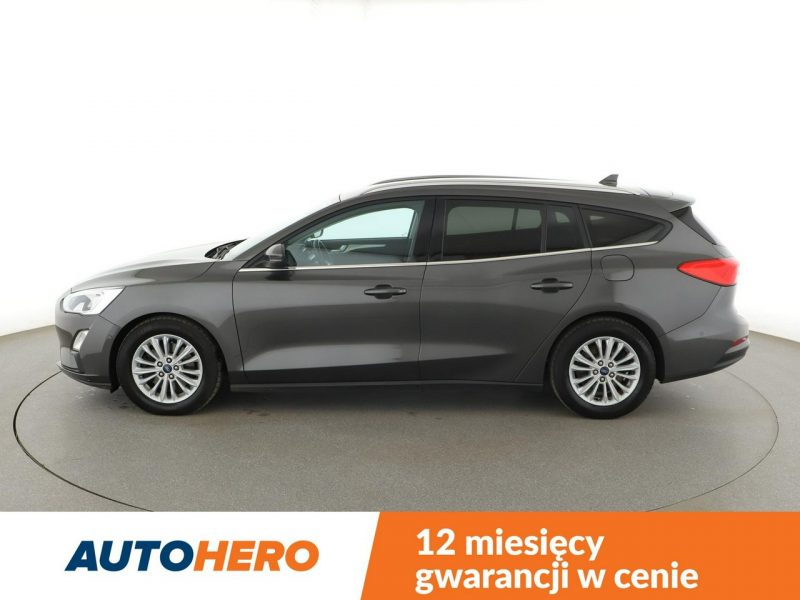 Ford Focus automat klima auto navi grzane fotele i kierownica kamera i czujniki p Mk4 (2018-)