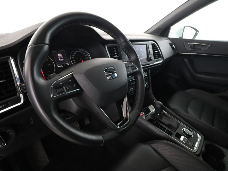Seat Ateca Xcellence automat 150KM skóra panorama navi grzane fotele climatronic