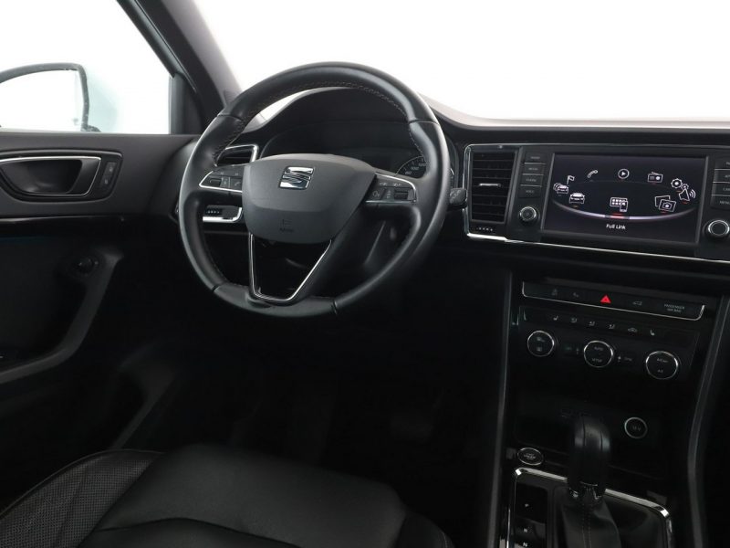 Seat Ateca Xcellence automat 150KM skóra panorama navi grzane fotele climatronic