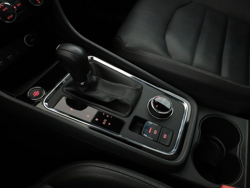 Seat Ateca Xcellence automat 150KM skóra panorama navi grzane fotele climatronic
