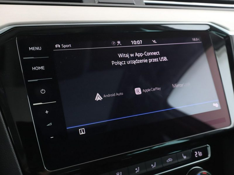 Volkswagen Passat FV23 2.0TDI 4Motion Elegance Panorama ACC Navi GrzaneFotele LED Matrix B8 (2014-2023)