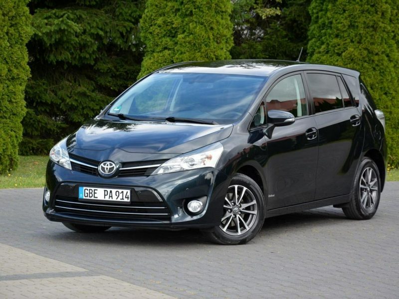 Toyota Verso 1.8VVT-i(147KM)Przebieg 122tyś.km LIFT Panorama Navi Kamera Oryginał