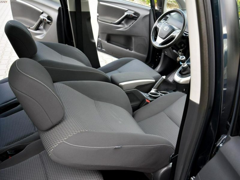 Toyota Verso 1.8VVT-i(147KM)Przebieg 122tyś.km LIFT Panorama Navi Kamera Oryginał