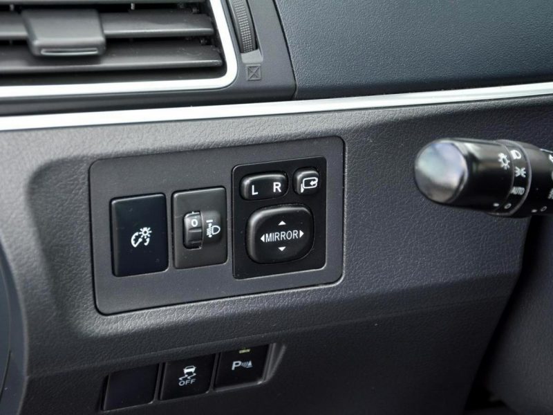 Toyota Verso 1.8VVT-i(147KM)Przebieg 122tyś.km LIFT Panorama Navi Kamera Oryginał