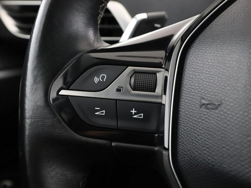 Peugeot 3008 Allure automat półskóra navi kamera tempomat virtual LED II (2016-)