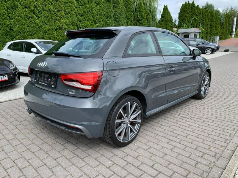 Audi A1 1.0 TFSI 95 S-Line Klima PDC 8X (2010-)
