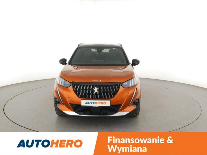 Peugeot 2008 full LED virtual cocpit panorama półskóra navi kamery II (2019-)