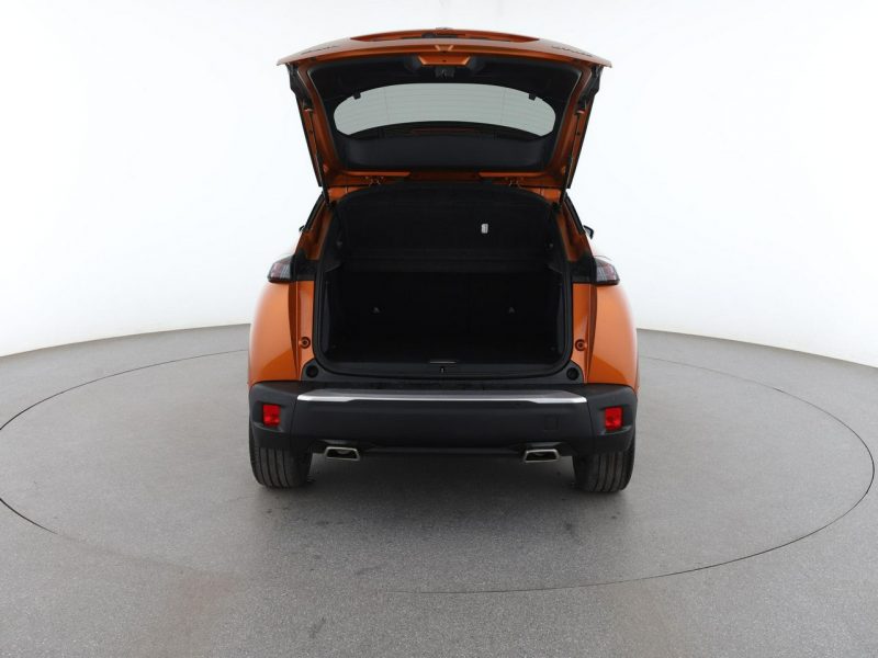 Peugeot 2008 full LED virtual cocpit panorama półskóra navi kamery II (2019-)