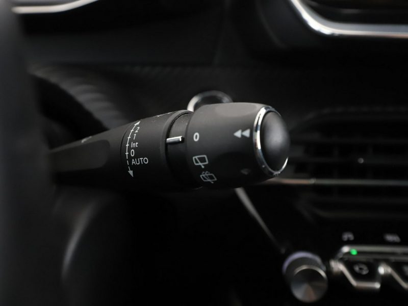 Peugeot 2008 full LED virtual cocpit panorama półskóra navi kamery II (2019-)
