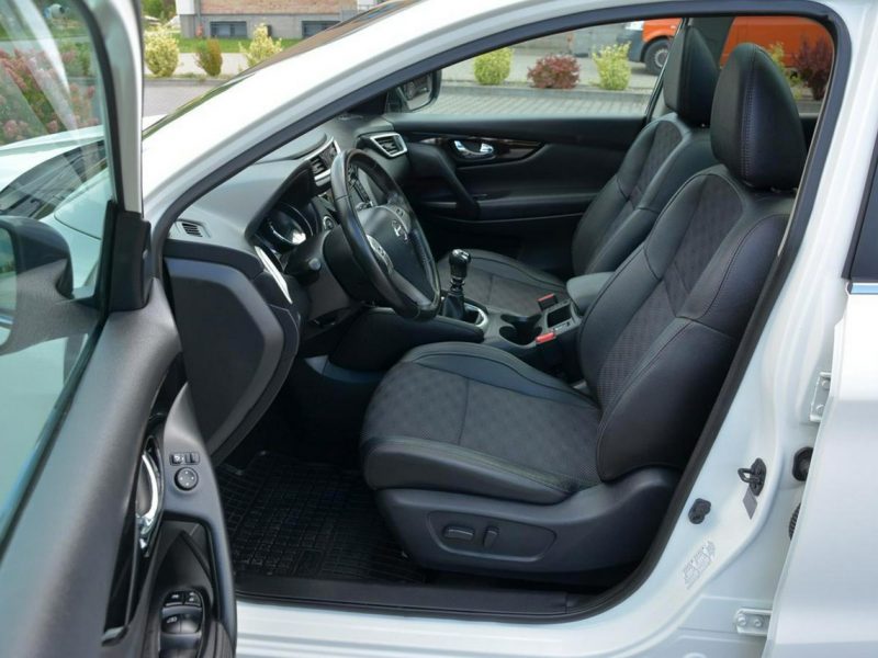 Nissan Qashqai 1.2DIG-T(115KM) Ledy Skóry Navi Kamera 360 El.Fotele Panorama II (2013-2021)