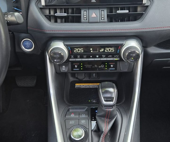 Toyota RAV-4 2.5 Plug-In 306KM 4x4 Najbogatsza wersja!! V (2018)