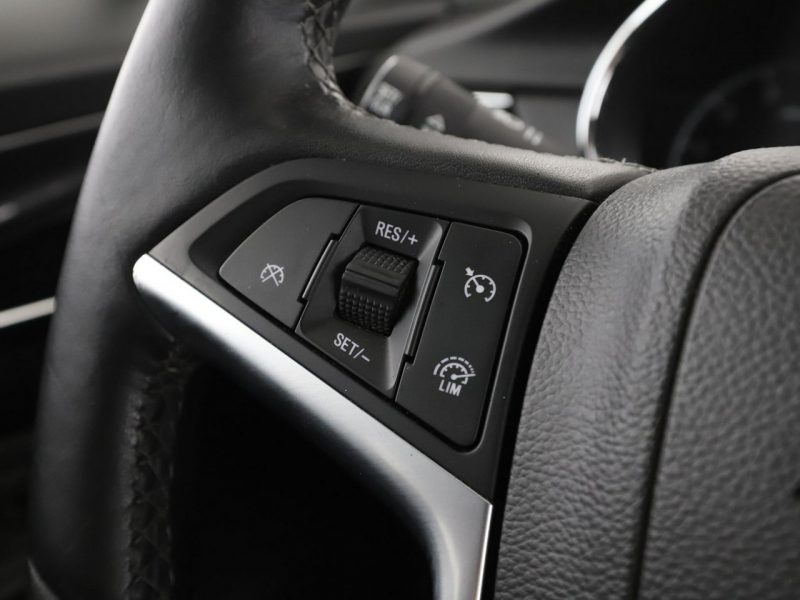 Opel Mokka Color Innovation navi grzane fotele+kier. półskóra kamera tempomat LED I (2012-2019)
