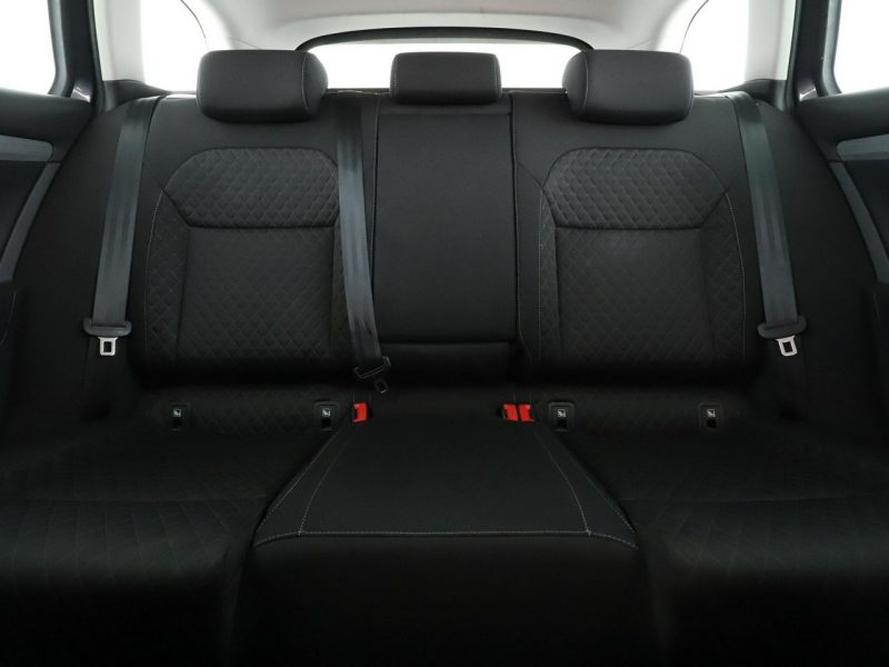 Škoda Superb Business PDC-kamera navi climatronic tempomat III (2015-2023)