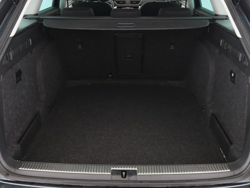 Škoda Superb Business PDC-kamera navi climatronic tempomat III (2015-2023)