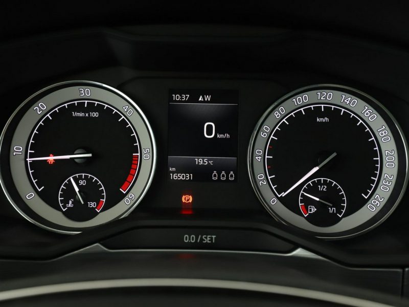 Škoda Superb Business PDC-kamera navi climatronic tempomat III (2015-2023)