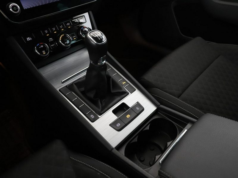 Škoda Superb Business PDC-kamera navi climatronic tempomat III (2015-2023)