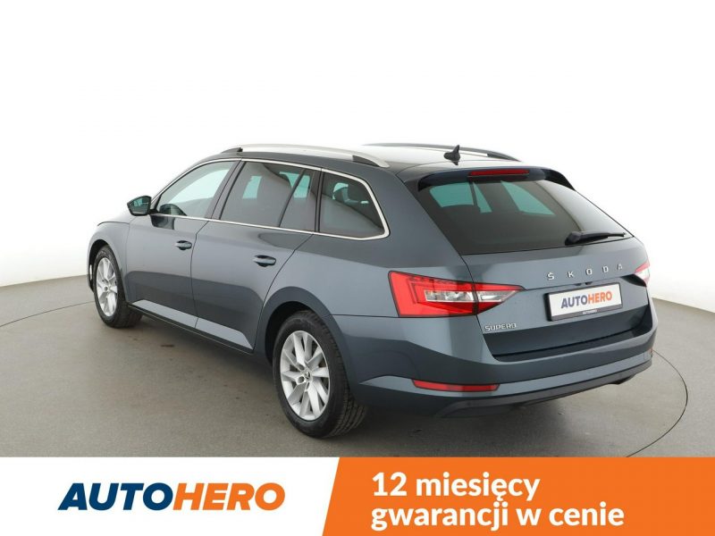 Škoda Superb Business PDC-kamera navi climatronic tempomat III (2015-2023)