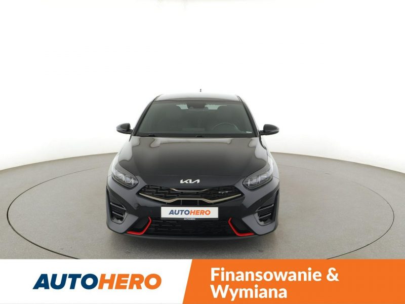 Kia Pro Cee'd lift full LED virtual cocpit skóra/alcantara kamera i czujniki parkowa