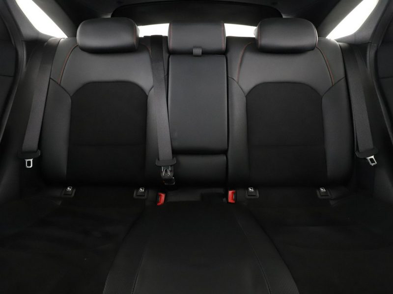 Kia Pro Cee'd lift full LED virtual cocpit skóra/alcantara kamera i czujniki parkowa
