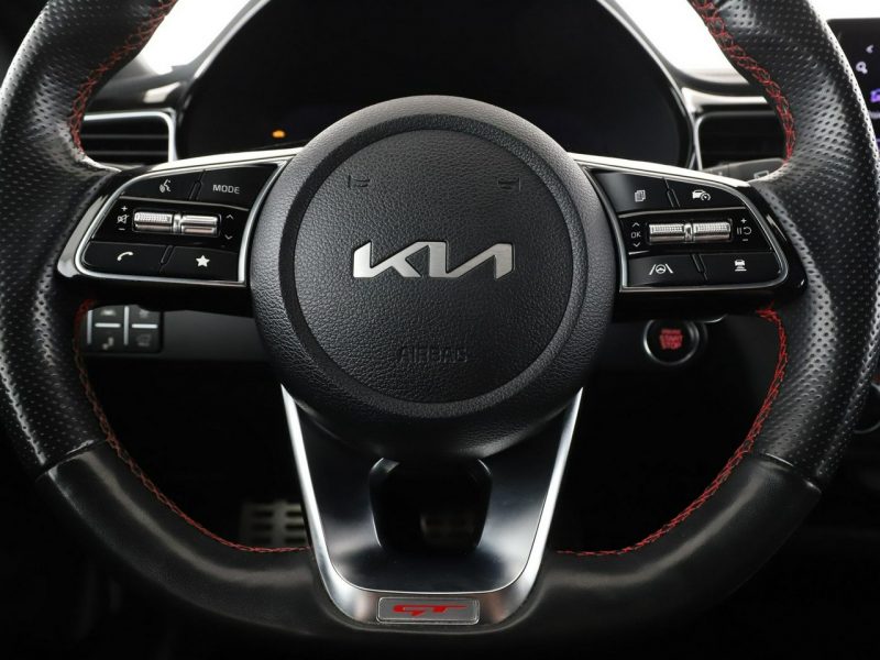 Kia Pro Cee'd lift full LED virtual cocpit skóra/alcantara kamera i czujniki parkowa