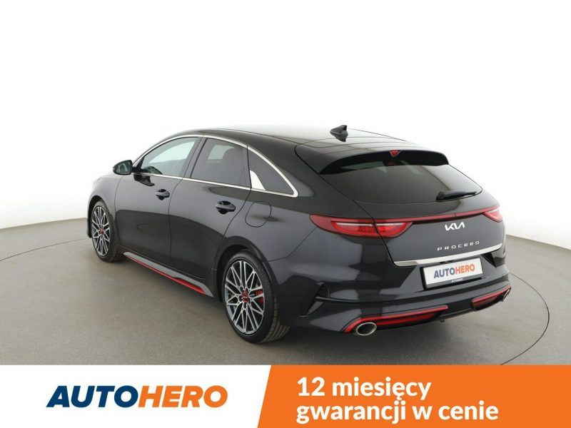 Kia Pro Cee'd lift full LED virtual cocpit skóra/alcantara kamera i czujniki parkowa