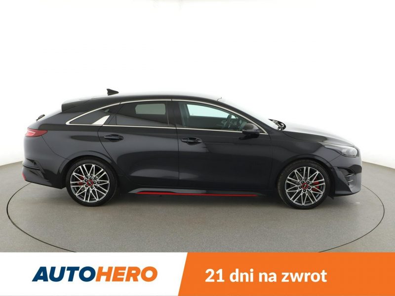 Kia Pro Cee'd lift full LED virtual cocpit skóra/alcantara kamera i czujniki parkowa
