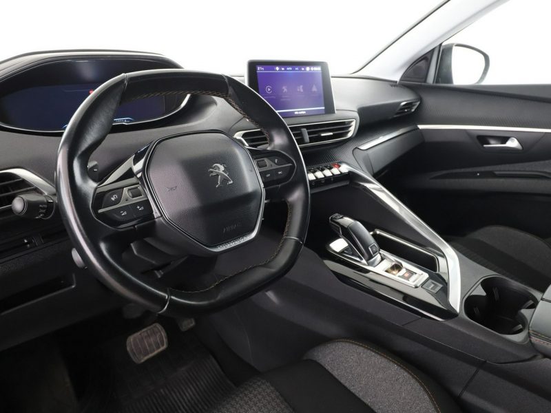 Peugeot 5008 7 os. automat virtual cocpit navi czujniki parkowania II (2017-)