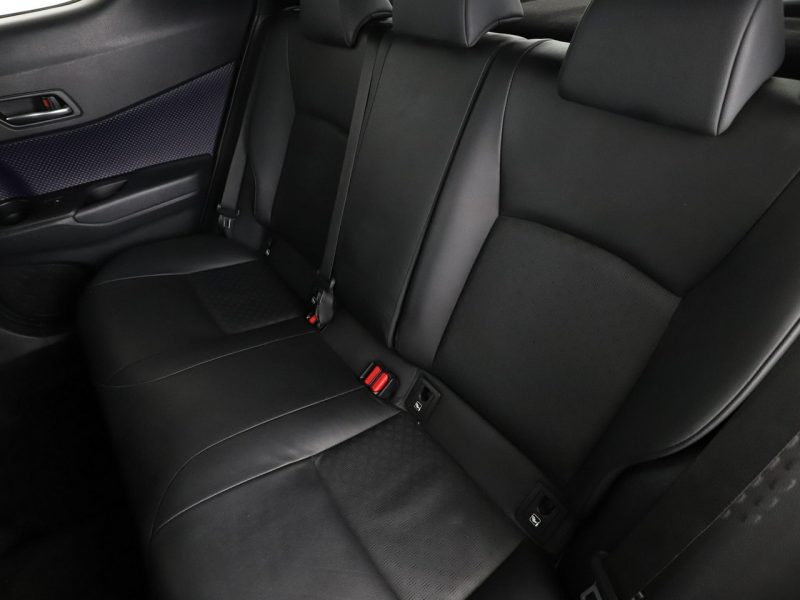 Toyota C-HR GRATIS! Pakiet Serwisowy o wartości 700 zł!
