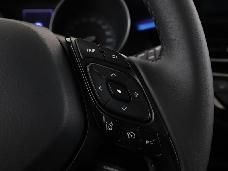 Toyota C-HR GRATIS! Pakiet Serwisowy o wartości 700 zł!