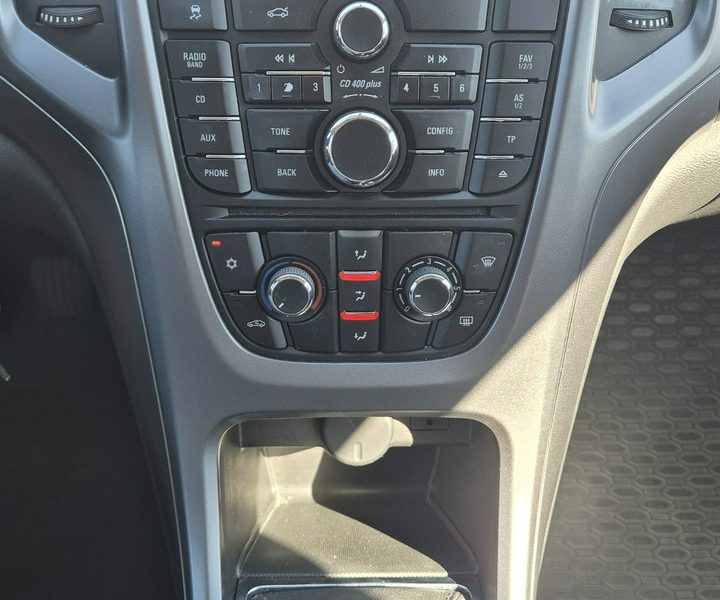 Opel Astra J (2009-2019)