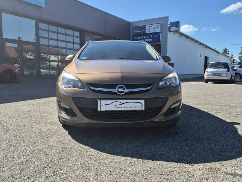 Opel Astra J (2009-2019)