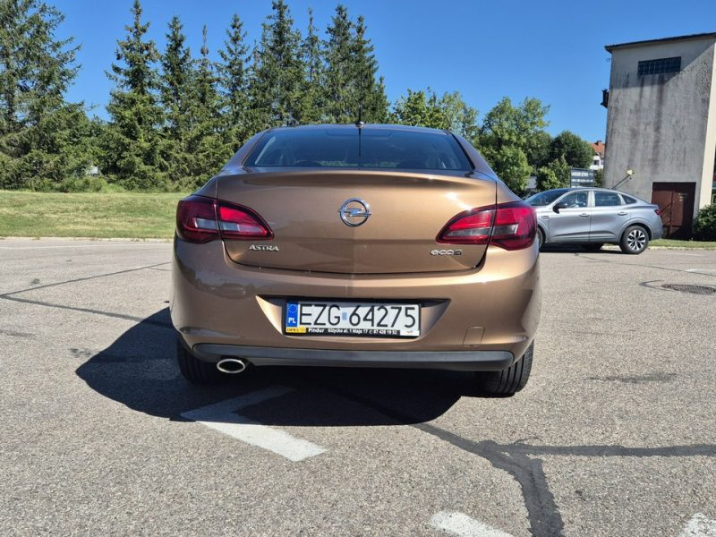 Opel Astra J (2009-2019)