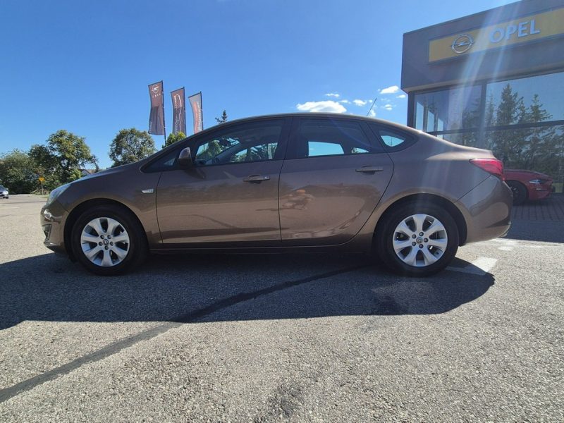 Opel Astra J (2009-2019)