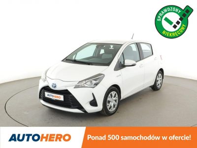 Toyota Yaris hybryda automat Bluetooth III (2011-2019)