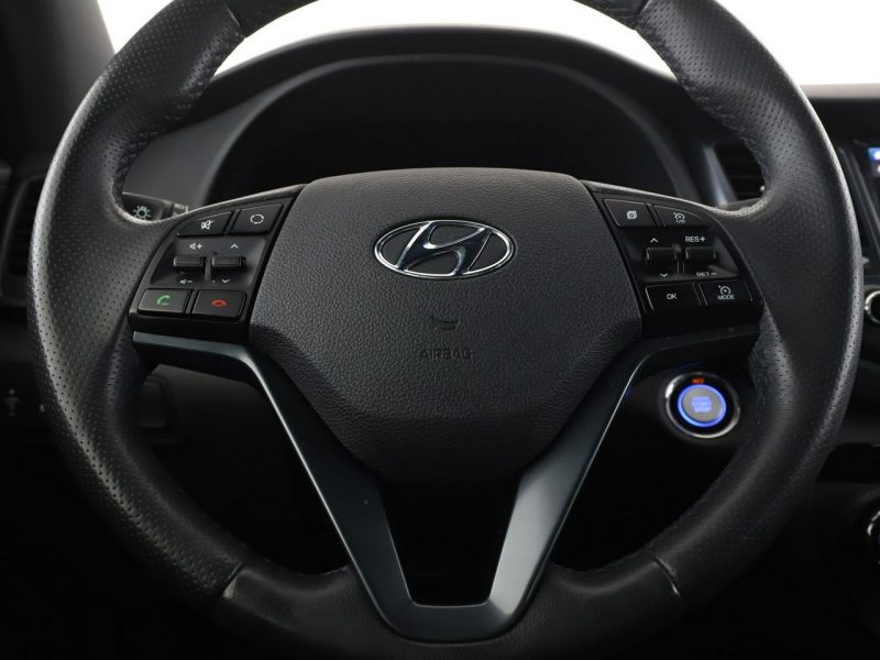Hyundai Tucson 177KM navi grzane fotele kamera tempomat LED III (2015-2020)