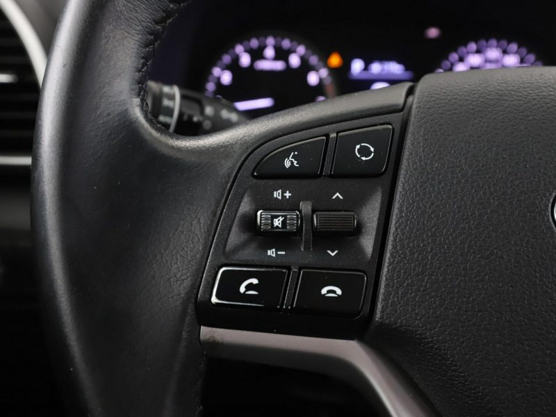 Hyundai Tucson automat 177KM klima-auto PDC-kamera tempomat navi III (2015-2020)
