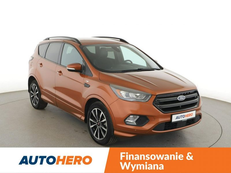 Ford Kuga navi klima auto skóra/alcantara czujniki parkowania II (2012-)