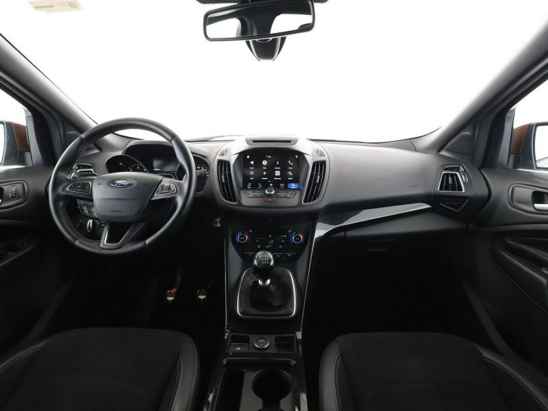 Ford Kuga navi klima auto skóra/alcantara czujniki parkowania II (2012-)