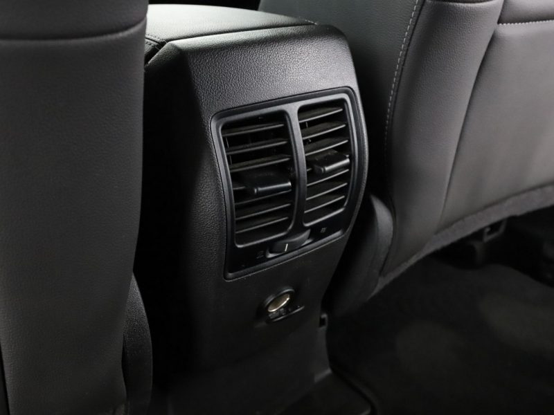 Ford Kuga navi klima auto skóra/alcantara czujniki parkowania II (2012-)