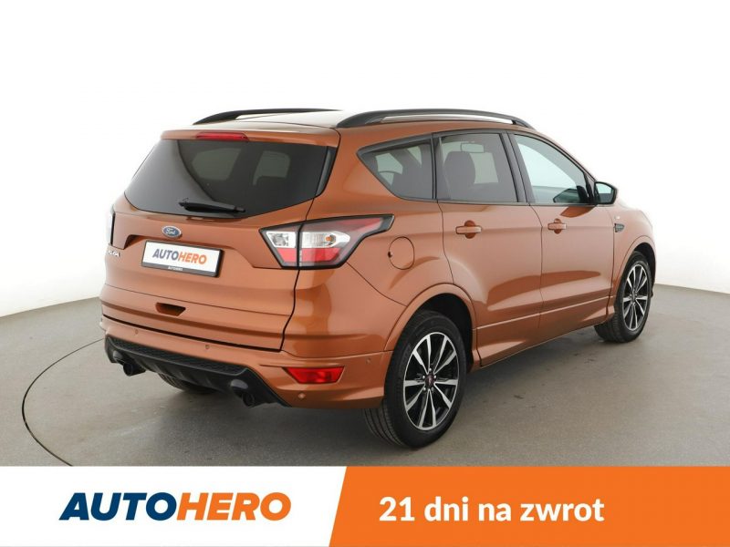 Ford Kuga navi klima auto skóra/alcantara czujniki parkowania II (2012-)